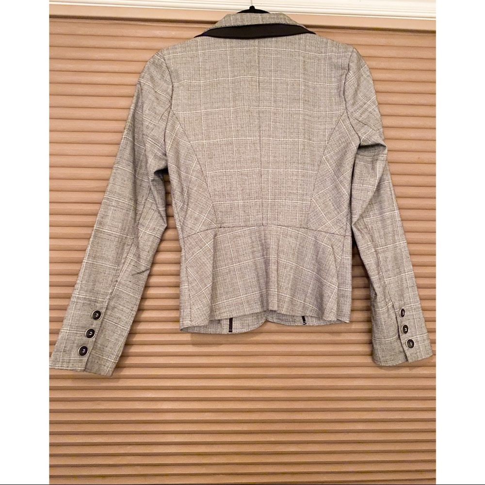 Grey Check Blazer - Picture 2 of 6